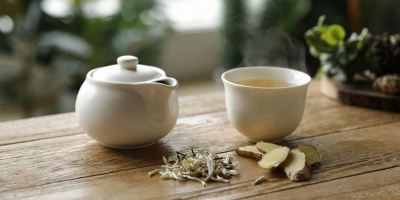 دمنوش چای سفید و