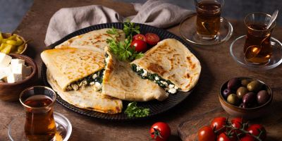 طرز تهیه نان گوزلمه