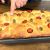 طرز تهیه نان فوکاچیا با تخمیر سرد؛ بدون ورز دادن و پر از حباب
