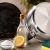 تمیز کردن قابلمه و ماهیتابه سیاه؛ ترفندهای طلایی برای برق انداختن ظروف سوخته مثل روز اول