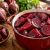 طرز تهیه لبو قرمز و خوش رنگ در قابلمه؛ لبوی شیرین و براق مثل لبو فروشی ها